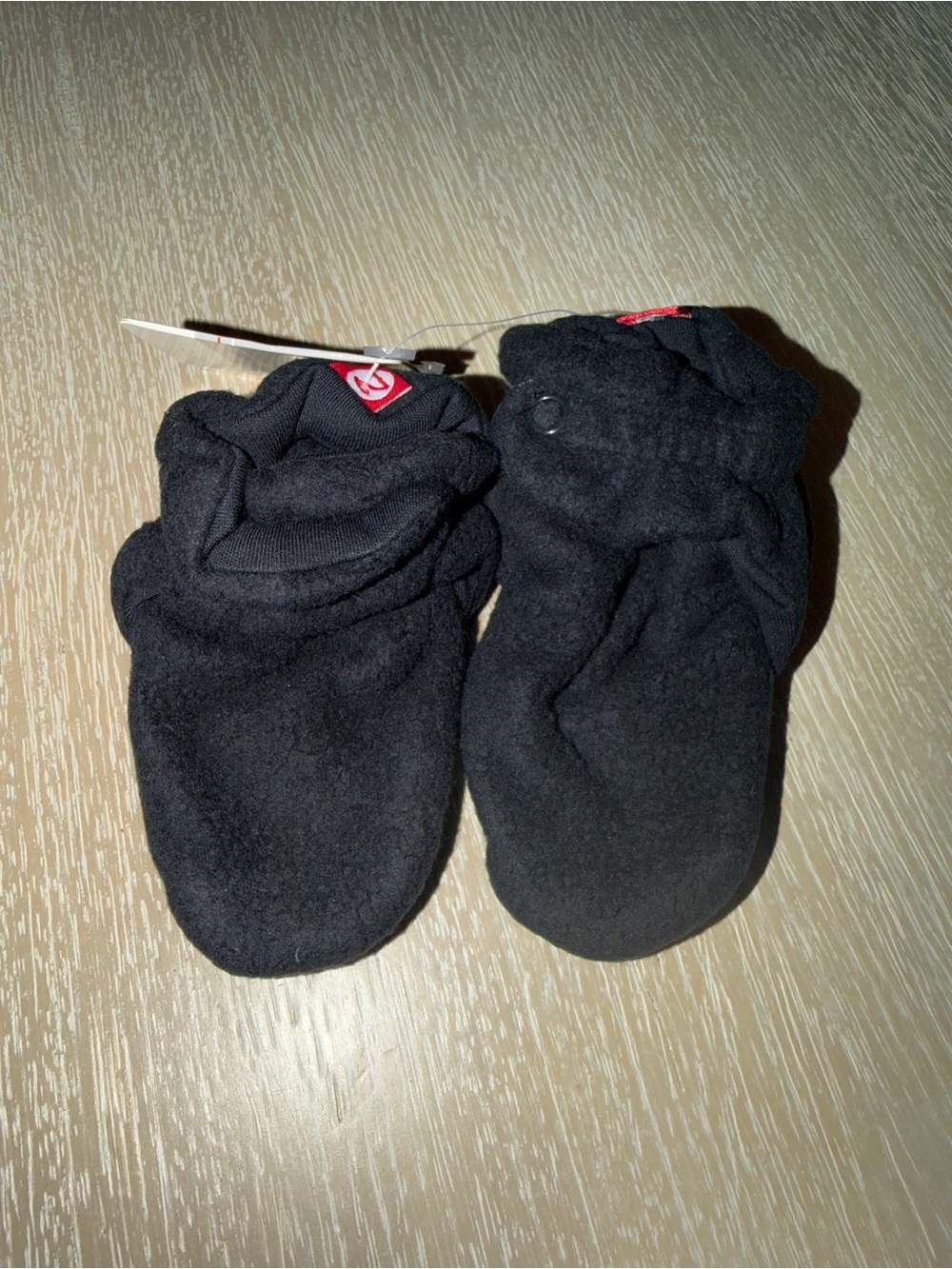 Zutano Black Fleece Booties - size 12M NWT